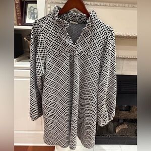 JODIFL Monochrome Geometric Shift Dress - Women’s Size Large